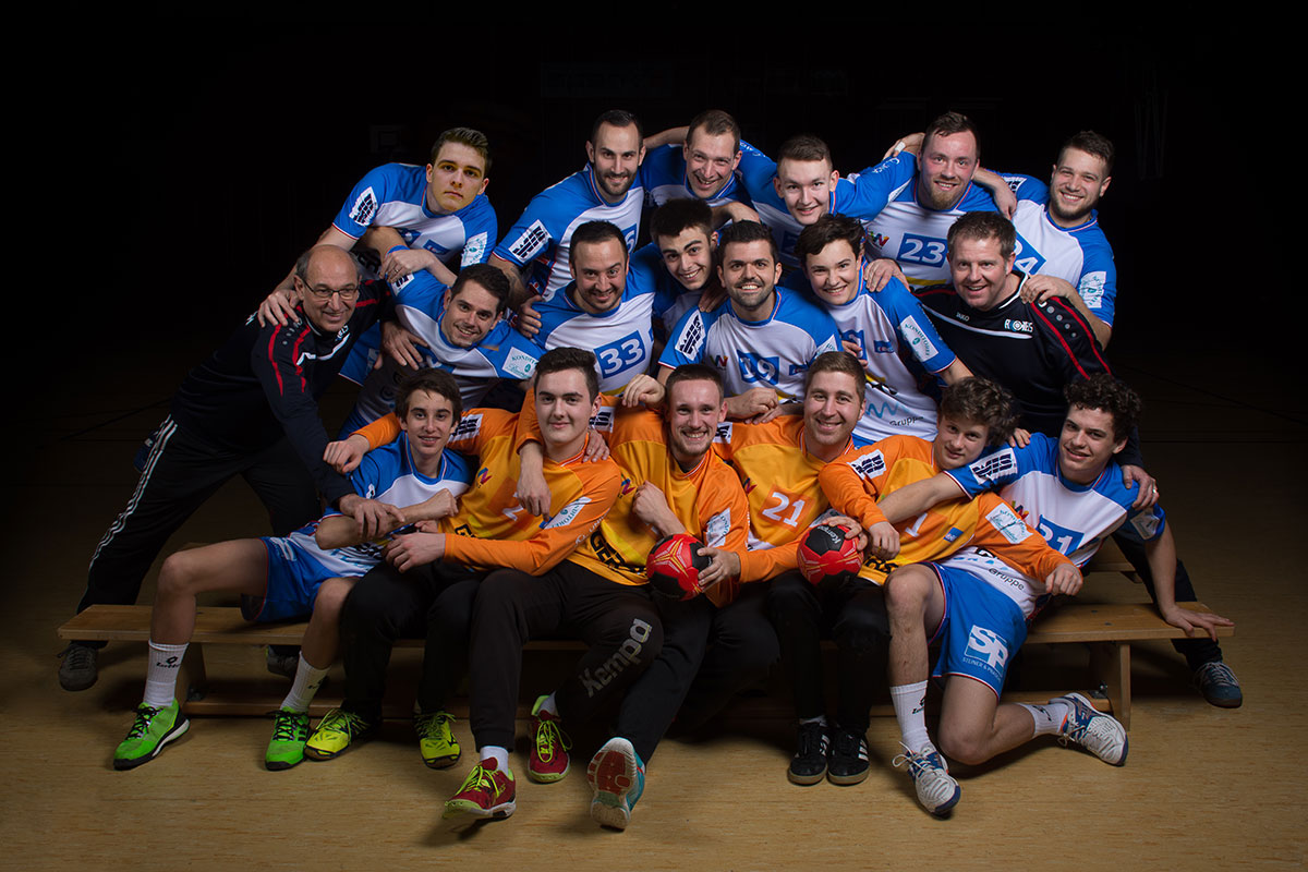 Welser Handballer - top gekleidet